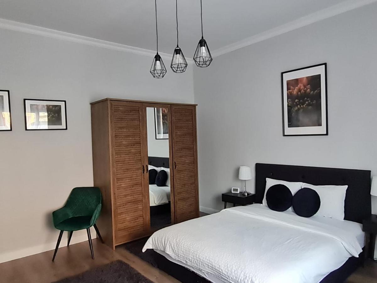 Bulevard Apartments Satu Mare Buitenkant foto
